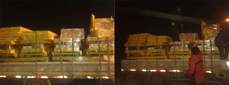 伸縮自行式升降機