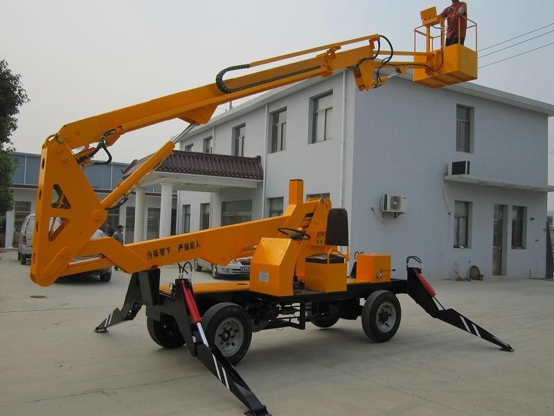 伸縮臂升降機(jī) 伸縮臂曲臂升降機(jī)
