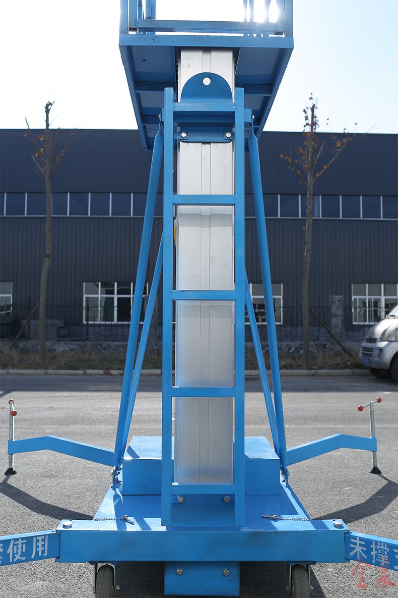 鋁合金升降機(jī) 鋁合金升降機(jī)